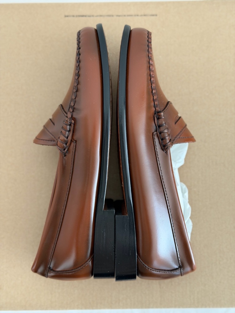 G.H. Bass Whitney Weejuns Penny Loafers in Cognac, Size 6.5 - Picture 3 of 10